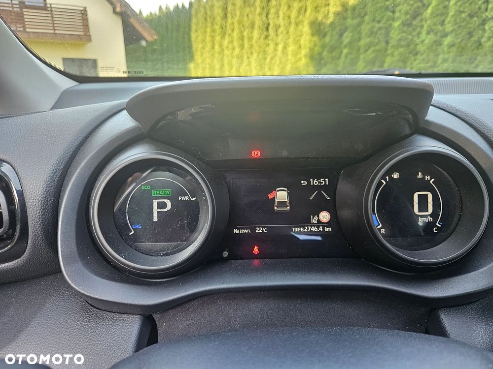 Toyota Yaris 116 1.5 VVT-i Comfort - 11