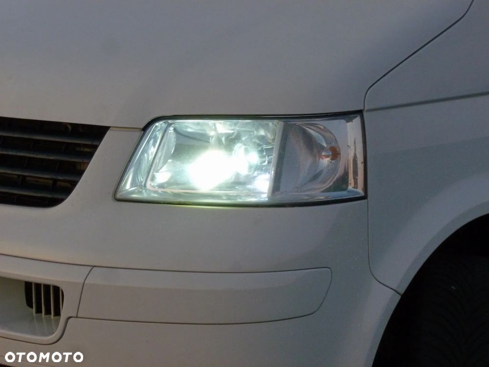 Volkswagen Transporter - 27