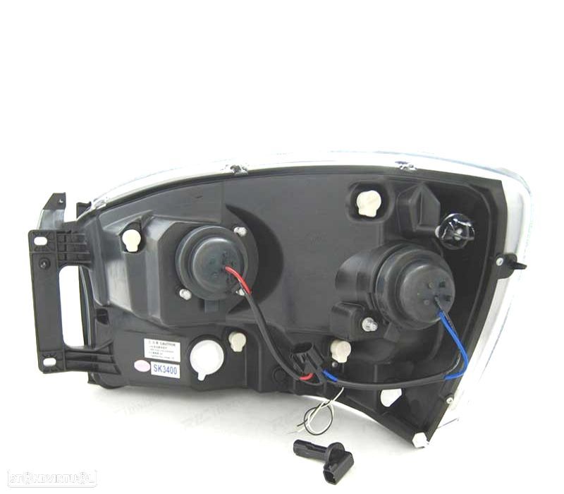 FARÓIS OPTICAS RAM 06-08 LUZ DIURNA LED PRETO - 3