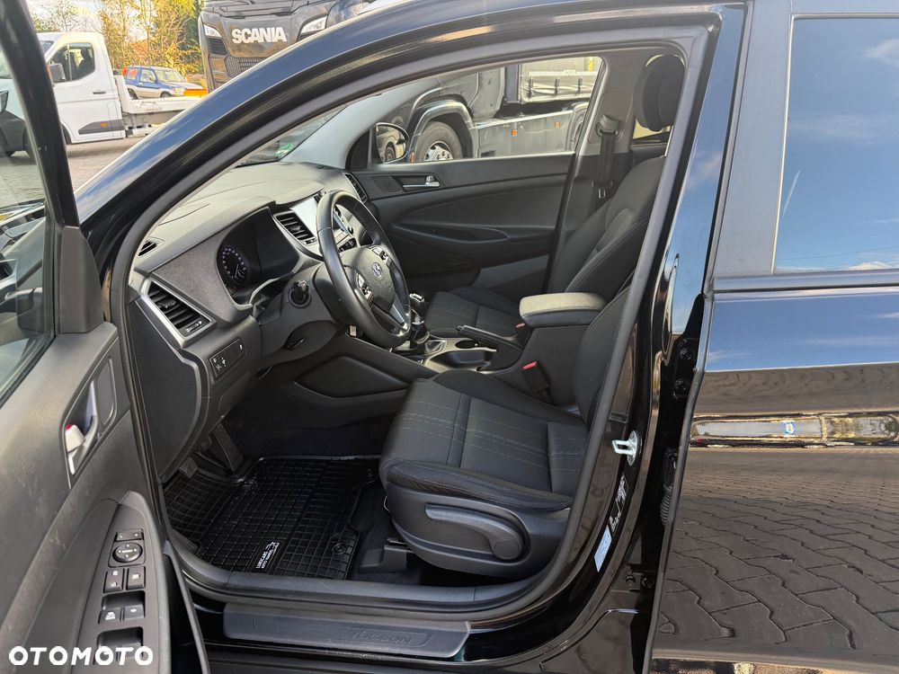 Hyundai Tucson blue 1.6 GDi 2WD Classic - 22