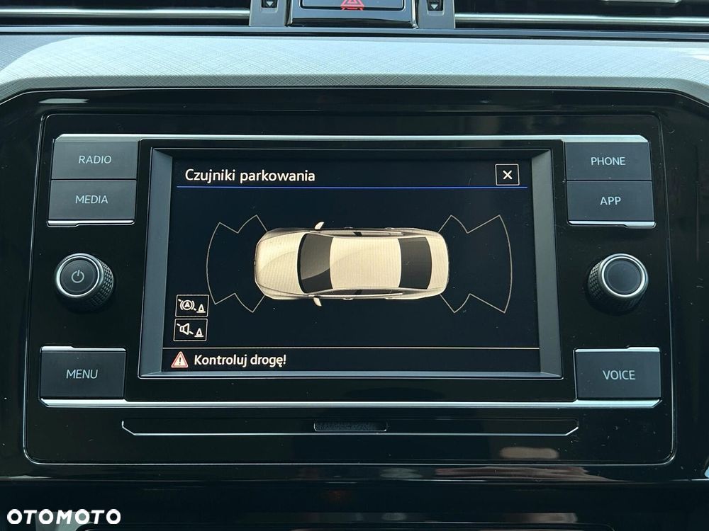 Volkswagen Passat 1.5 TSI EVO Business DSG - 28