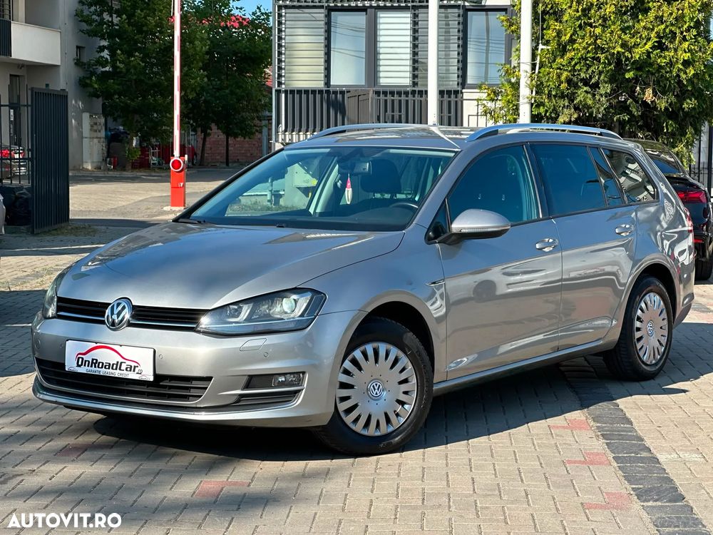 Volkswagen Golf 1.6 TDI BlueMotion Technology Lounge - 2