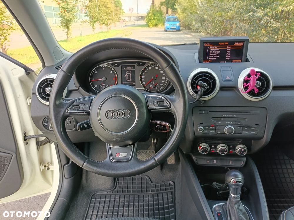 Audi A1 1.6 TDI Attraction S tronic - 15