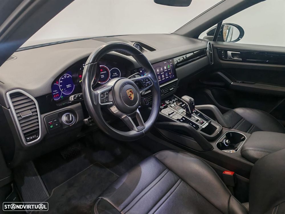 Porsche Cayenne Coupé - 8