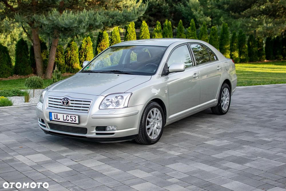 Toyota Avensis - 3