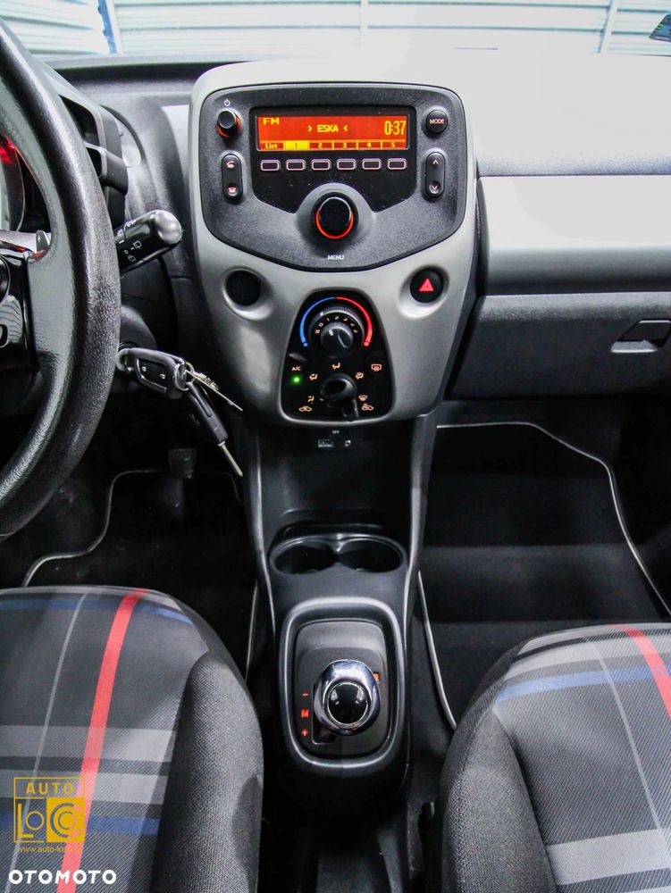 Peugeot 108 VTI 68 ETG5 Allure - 17