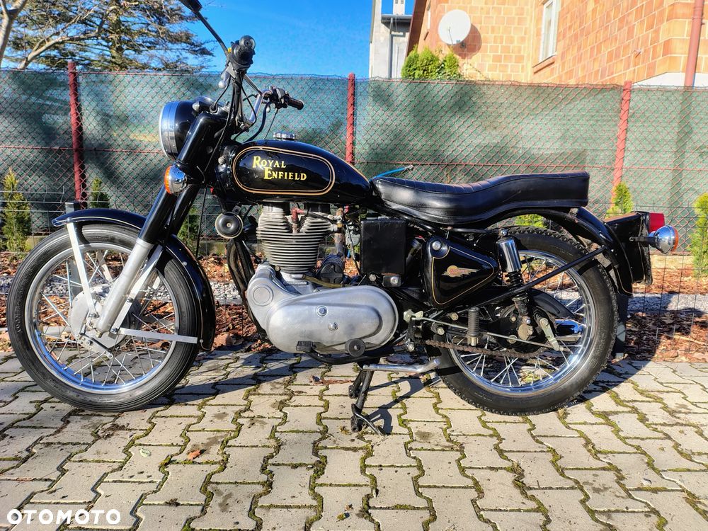 Royal Enfield Bullet - 9