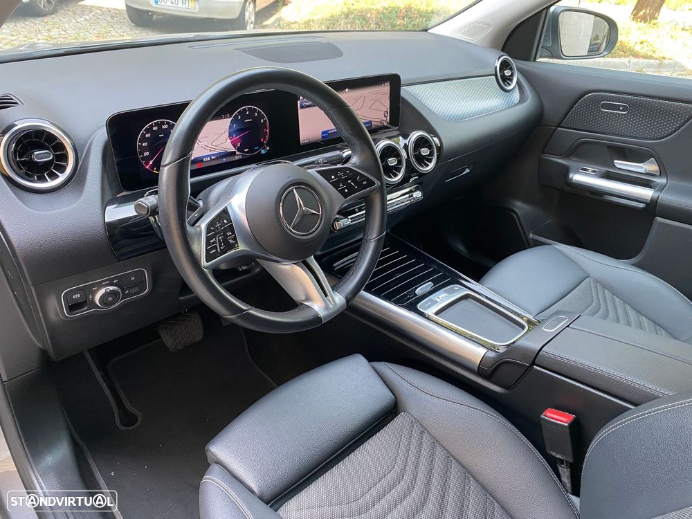 Mercedes-Benz GLA 200 Progressive - 14