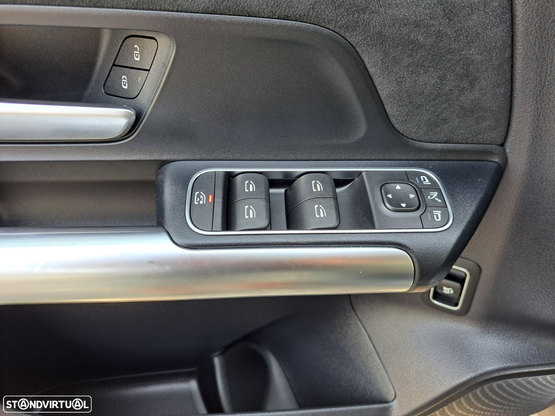 Mercedes-Benz EQA 250 AMG Line - 5