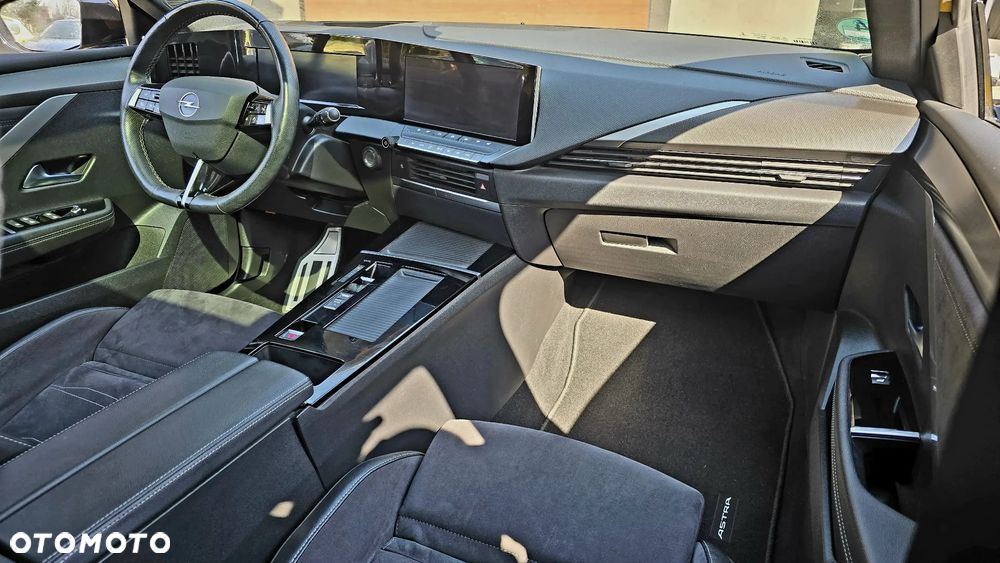 Opel Astra 1.2 Turbo Automatik Ultimate - 22
