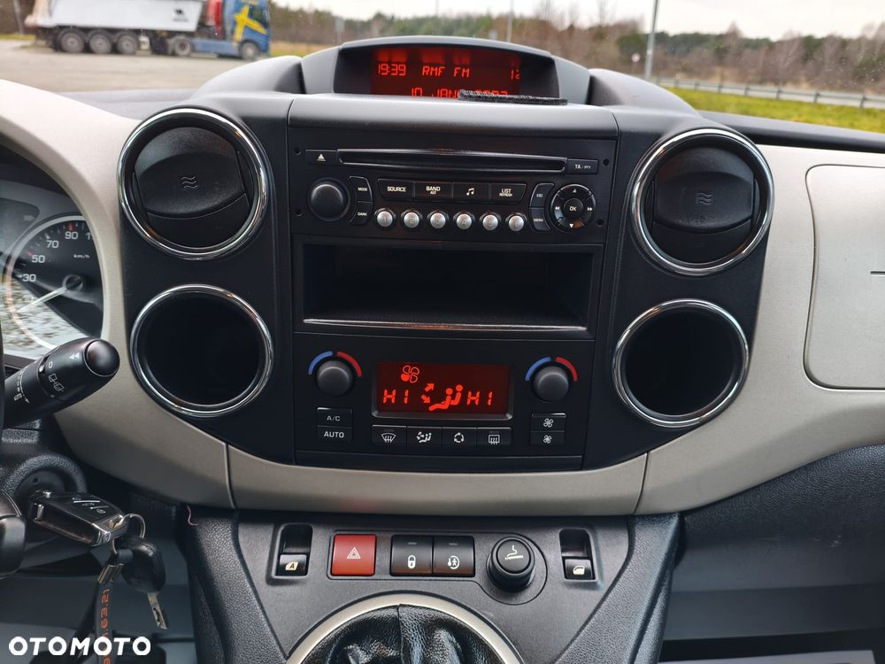 Peugeot Partner 120 VTi Family - 32