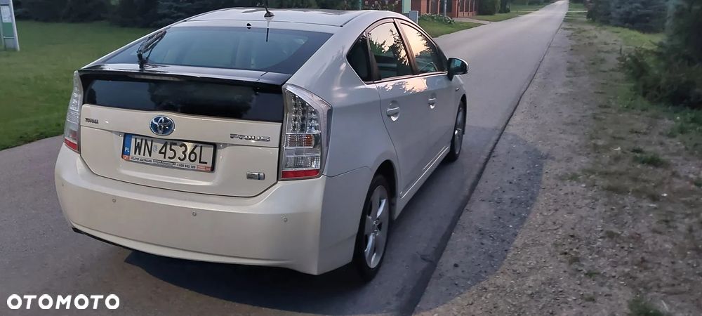 Toyota Prius - 7