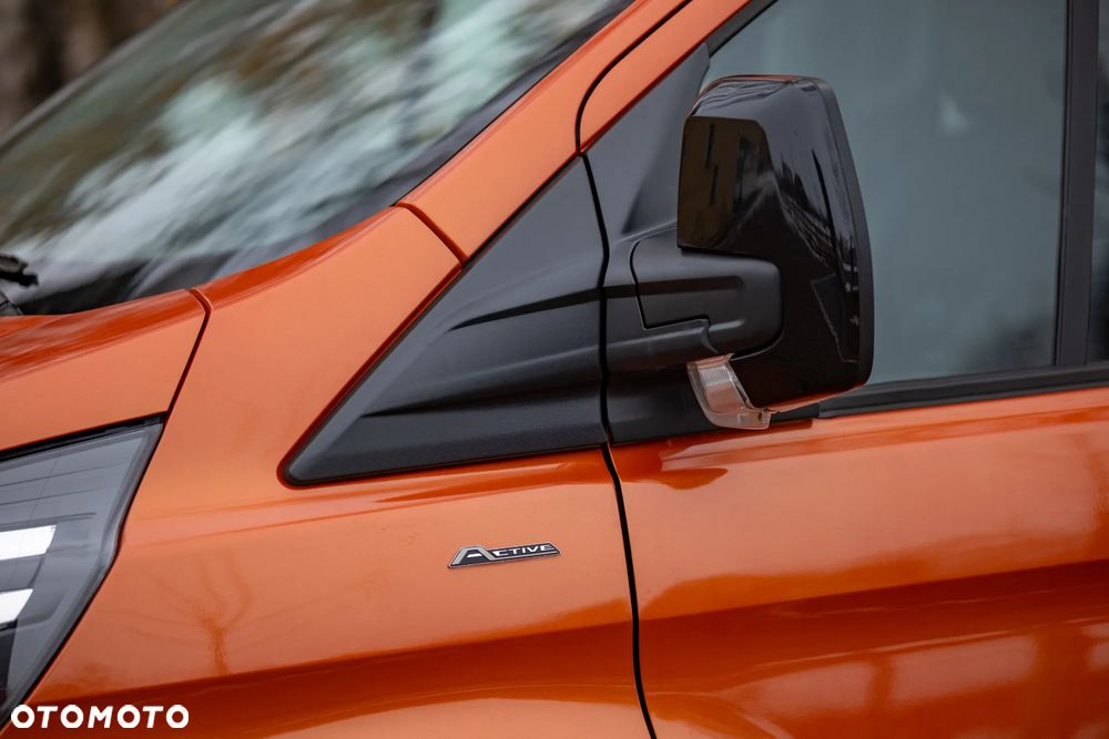 Ford Tourneo Custom 2.0 EcoBlue L1 Active - 19