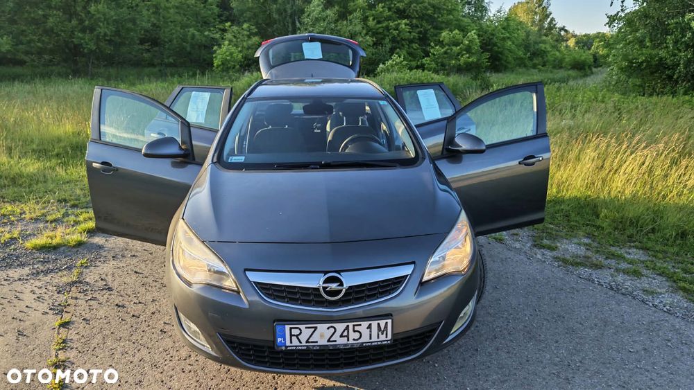 Opel Astra - 1