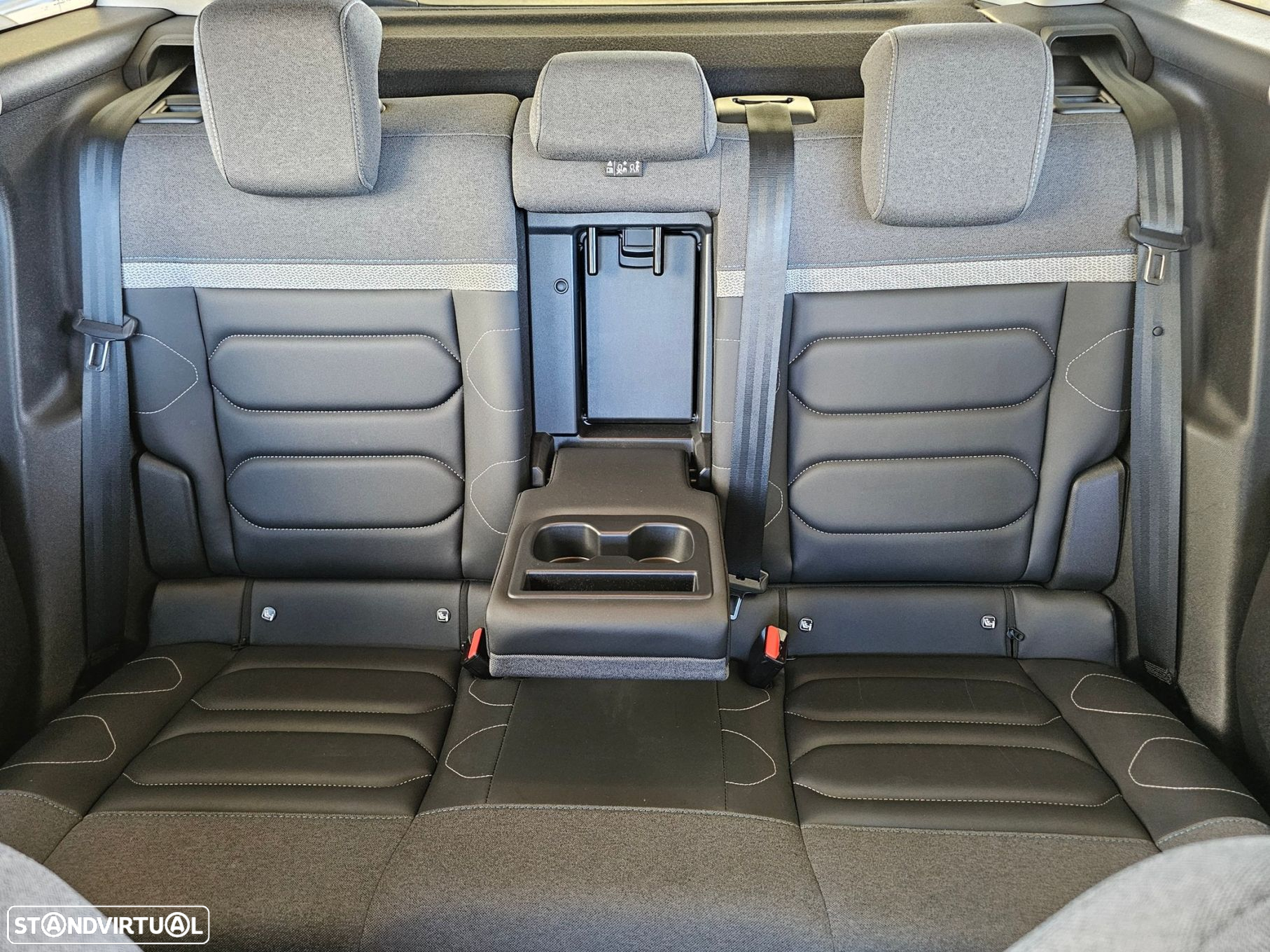 Citroën C4 1.2 PureTech Plus EAT8 - 11