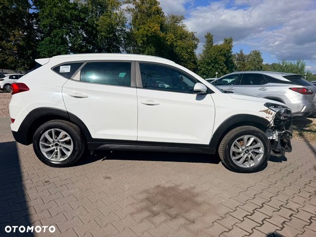Hyundai Tucson blue 1.7 CRDi 2WD Passion Plus - 4