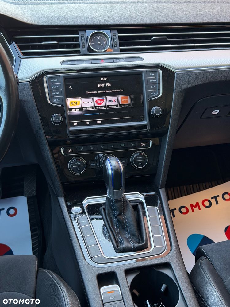 Volkswagen Passat 1.4 TSI DSG GTE - 40