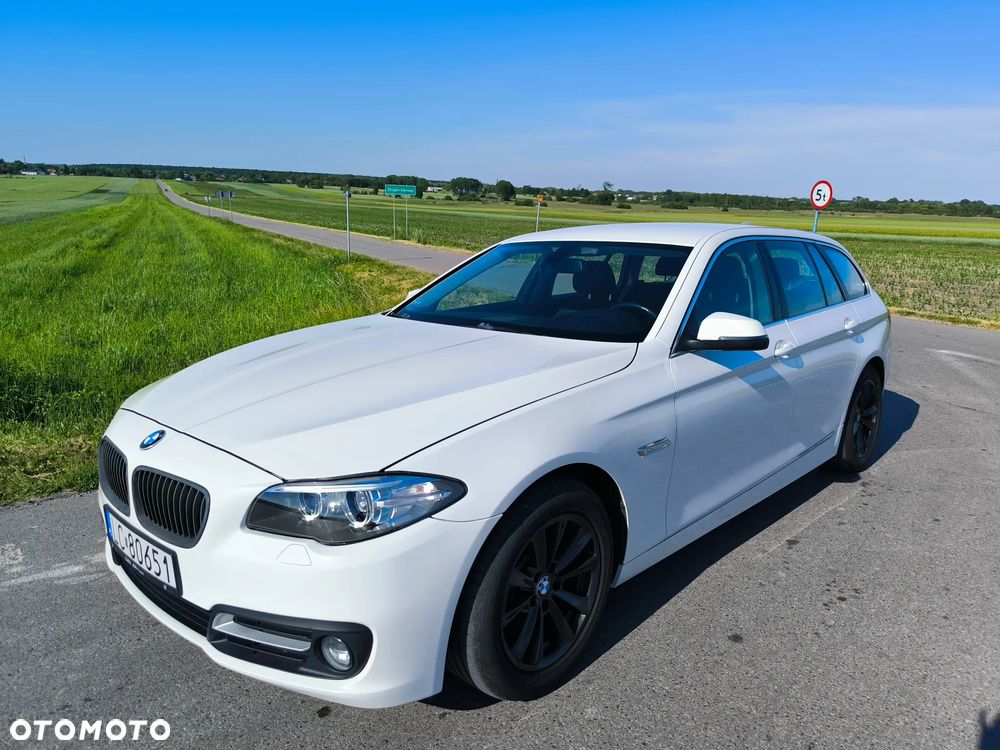 BMW Seria 5 520d xDrive - 1