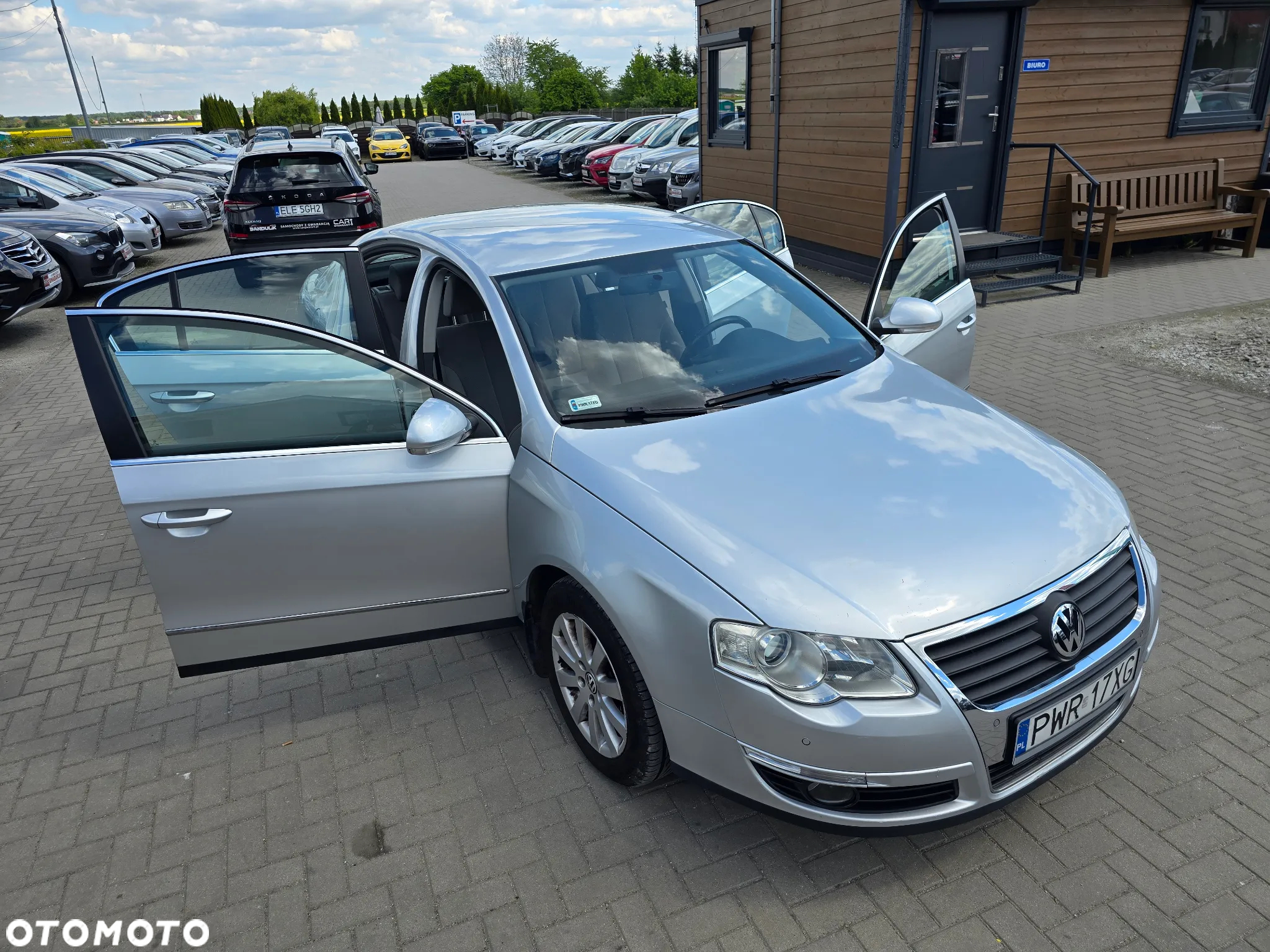 Volkswagen Passat - 34