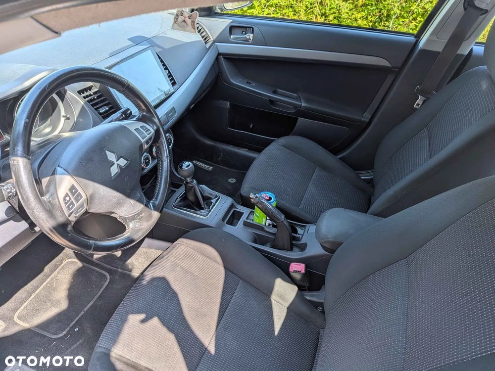 Mitsubishi Lancer 1.8 Invite - 8