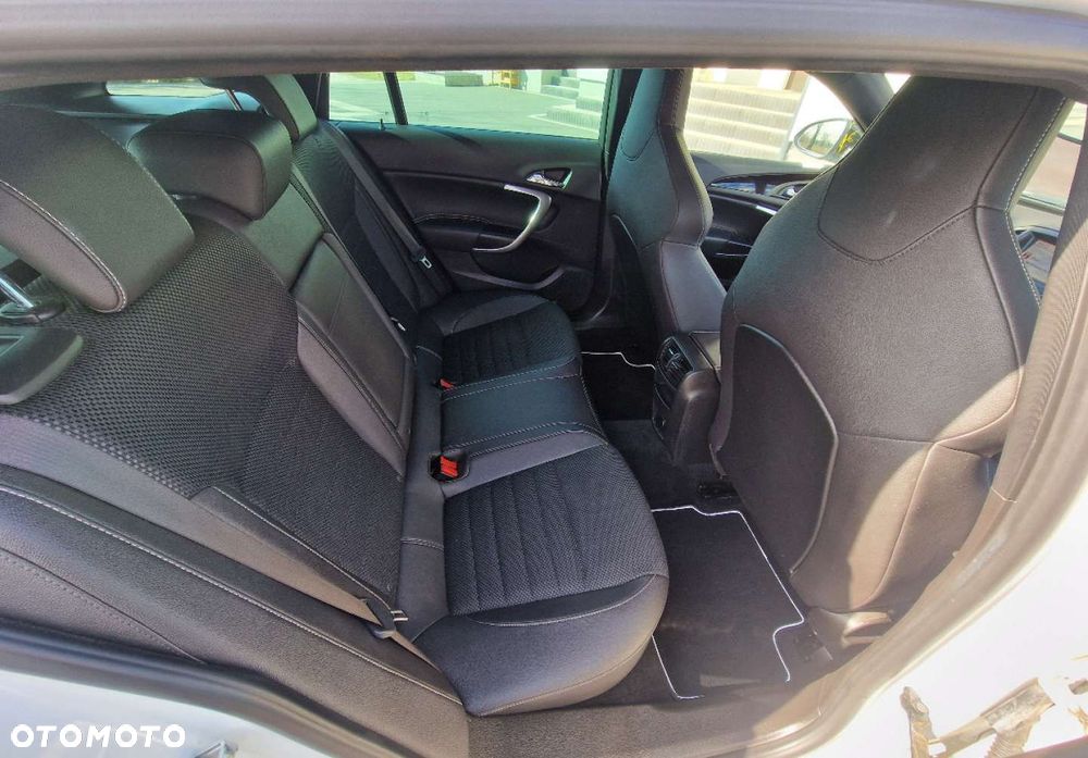 Opel Insignia - 20