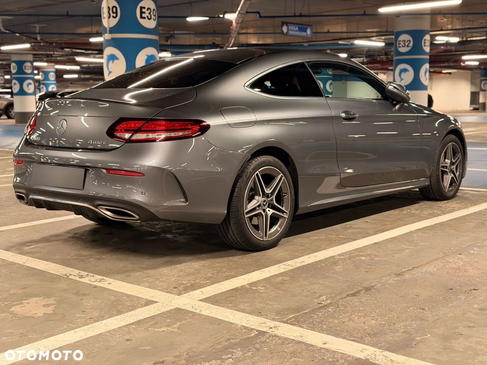 Mercedes-Benz C-Class 2019 photo 4