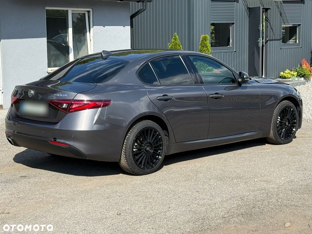 Alfa Romeo Giulia 2.0 Turbo Super - 3