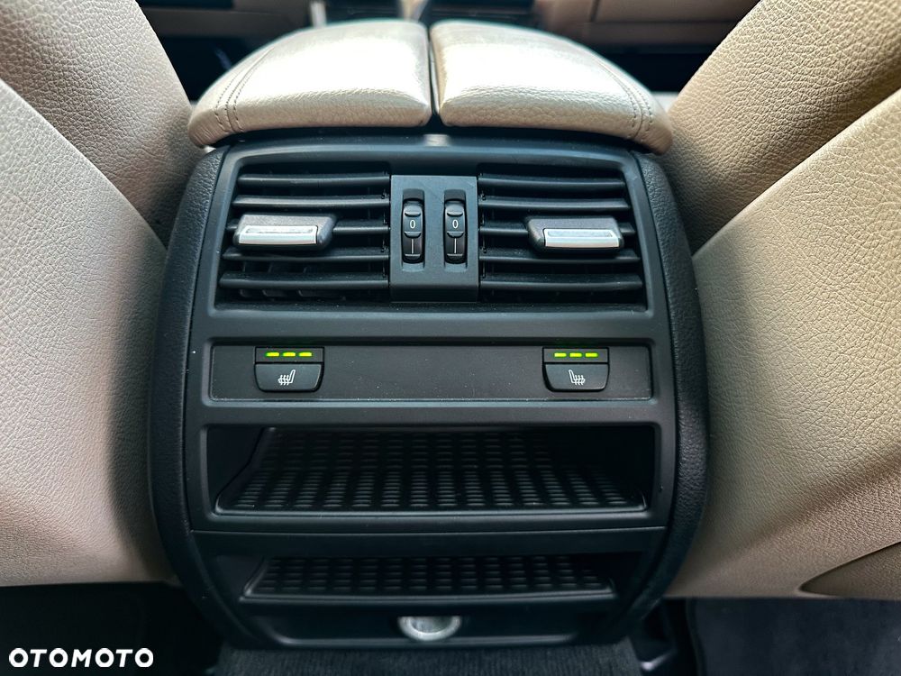 BMW Seria 5 535d - 31