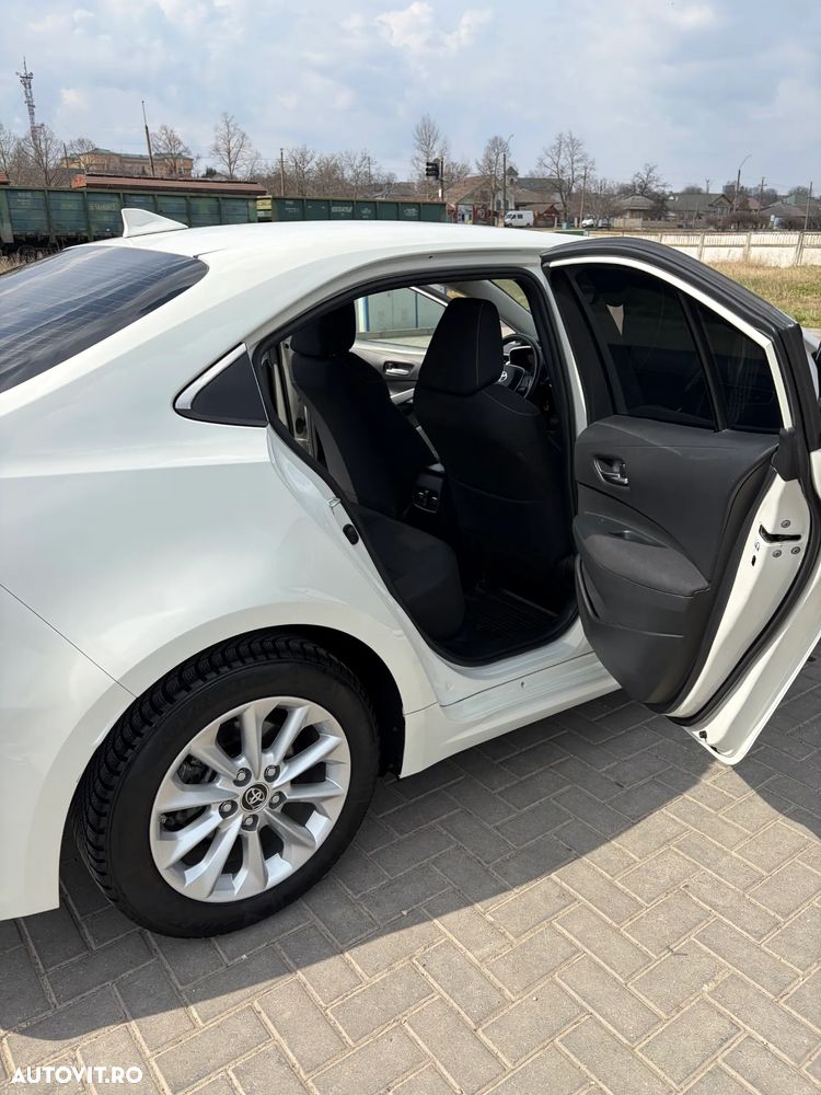 Toyota Corolla 1.6 CVT Exclusive - 17