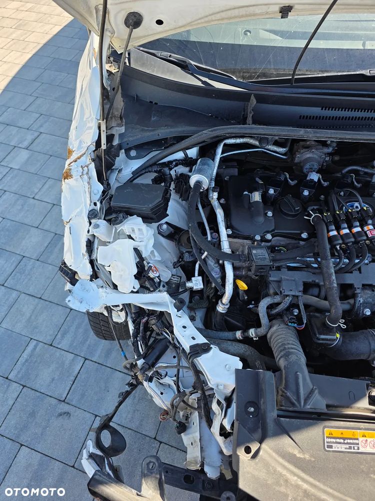Toyota Corolla 1.8 Hybrid Comfort - 17