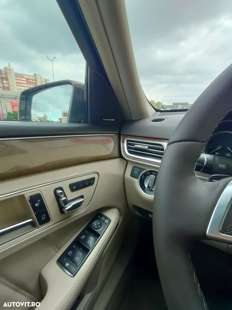 Mercedes-Benz E 300 BlueTEC Aut - 10