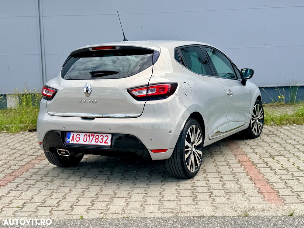 Renault Clio - 5