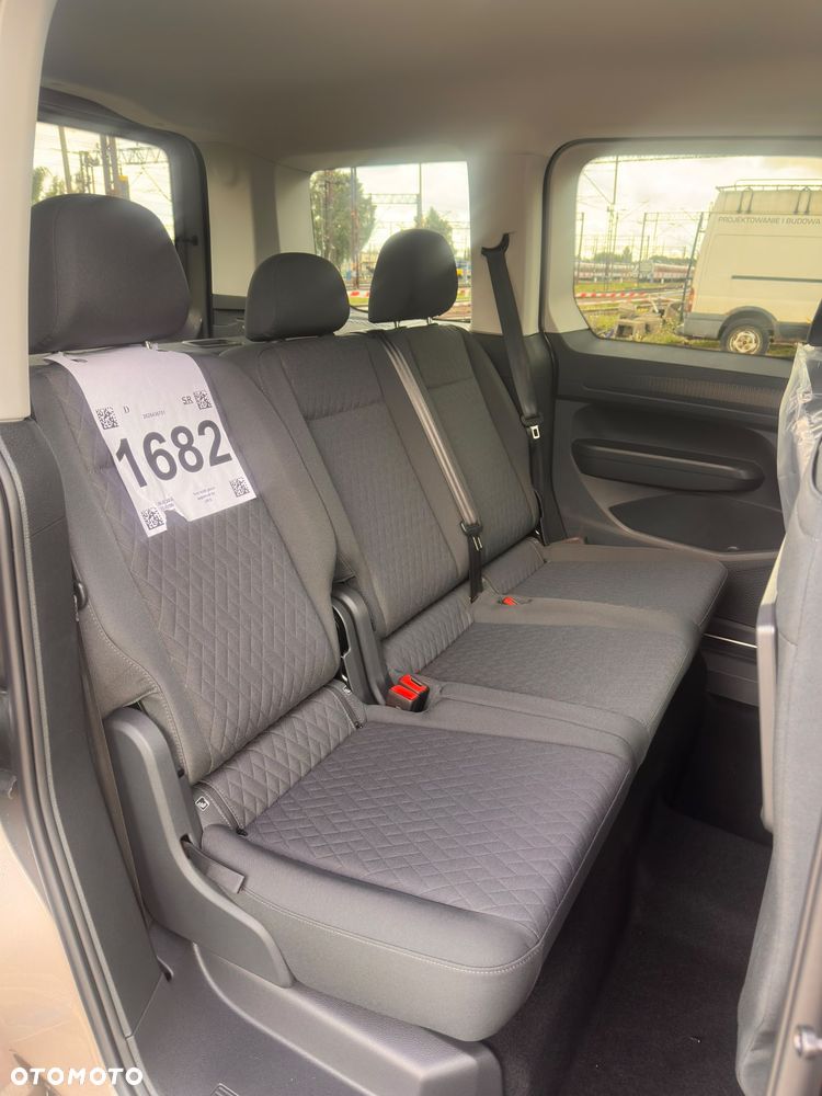 Volkswagen Caddy 2.0 TDI DSG - 13