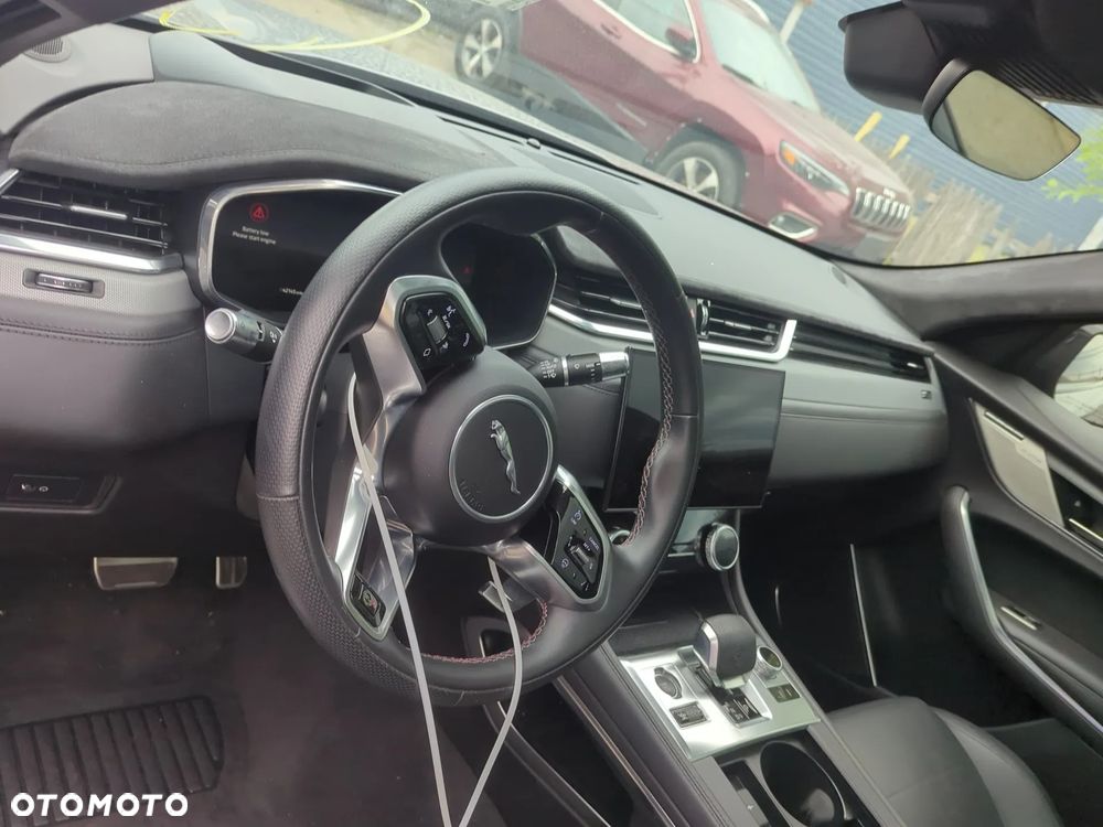 Jaguar F-Pace 5.0 V8 P575 AWD SVR Edition - 4