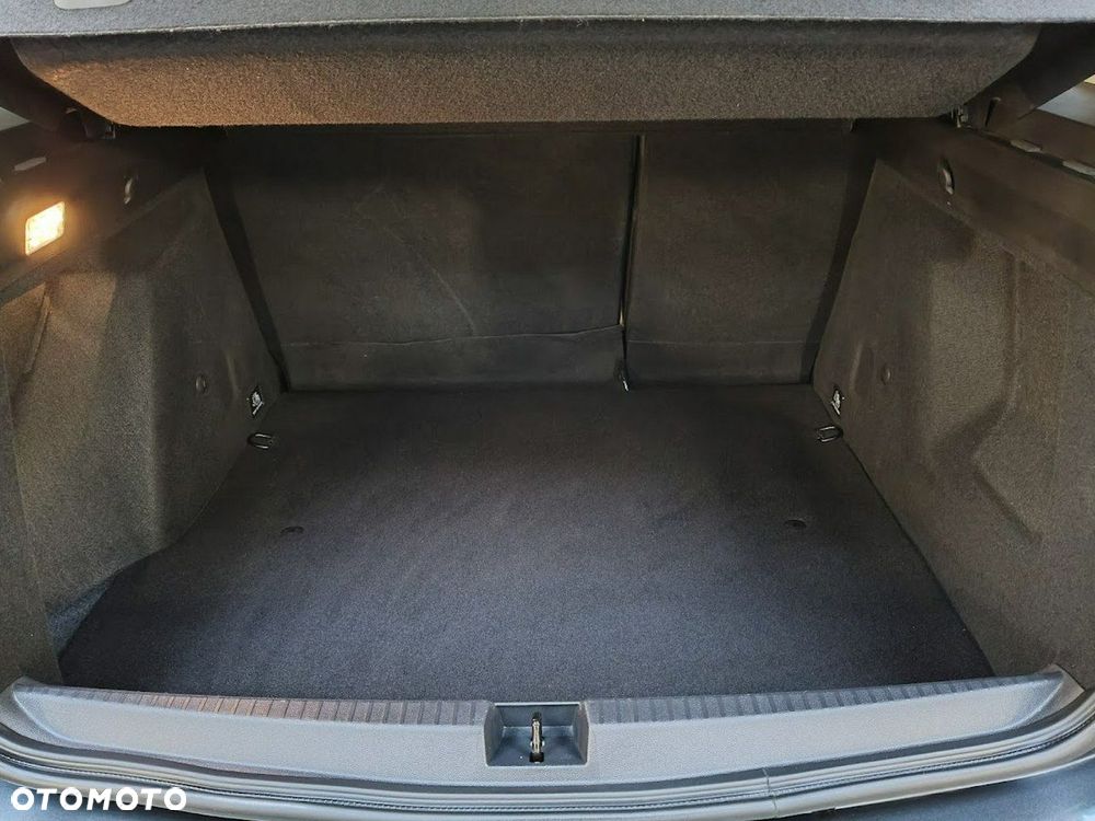 Dacia Duster 1.6 SCe Prestige - 12