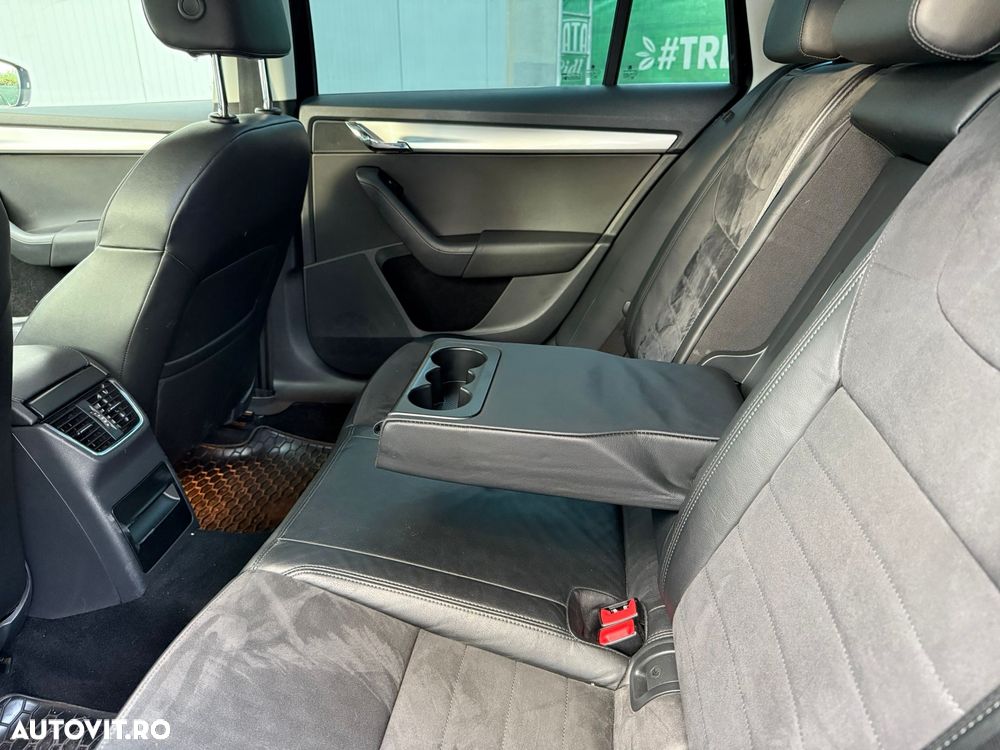 Skoda Octavia 1.6 TDI (Green tec) DSG Style - 11