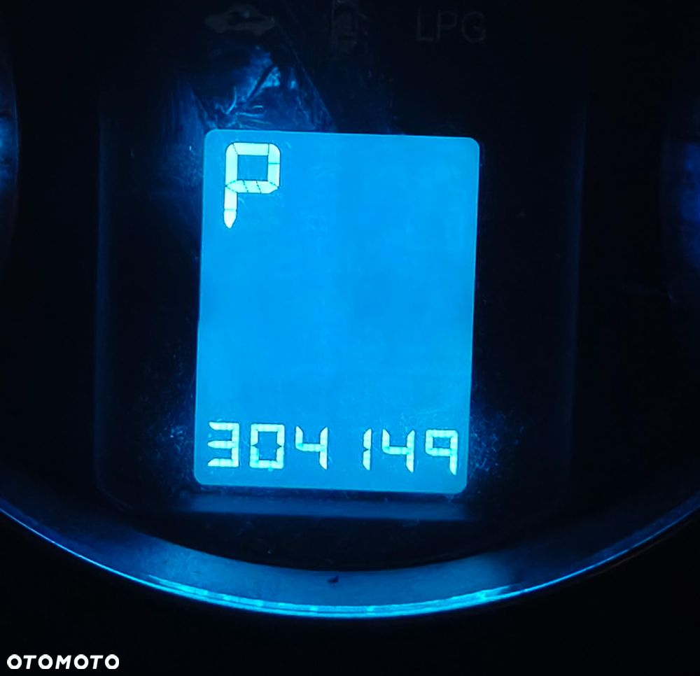 Chevrolet Cruze - 14