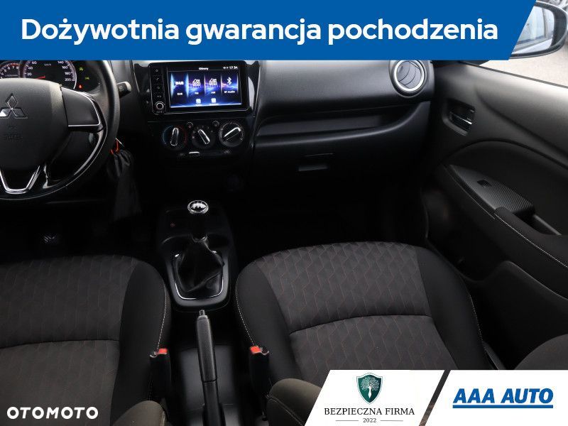 Mitsubishi Space Star - 9