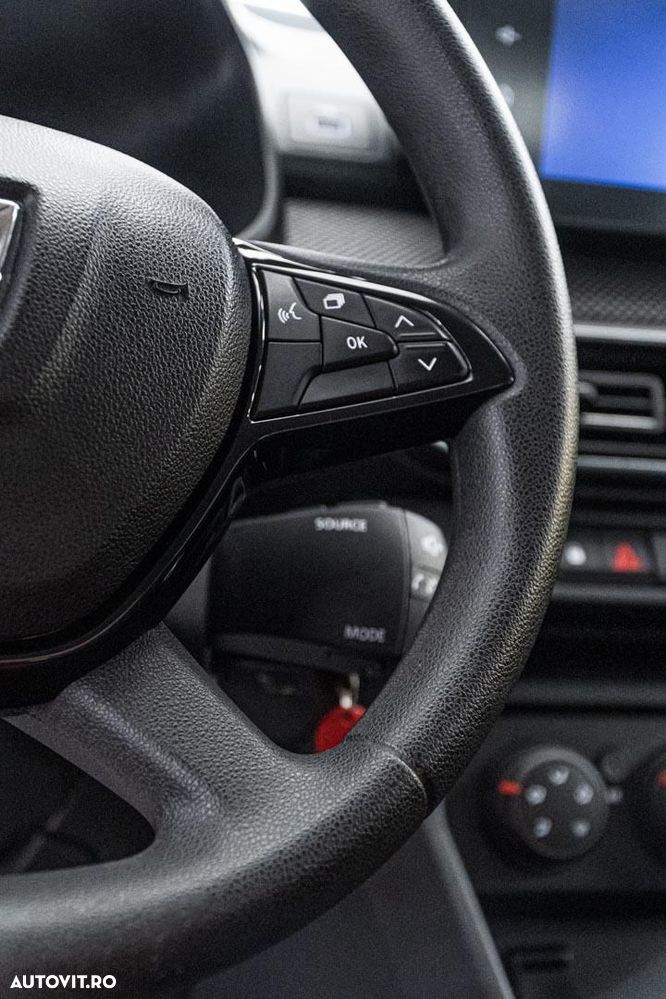 Dacia Logan TCe 90 MT6 Prestige - 22