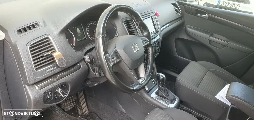 SEAT Alhambra 2.0 TDI Xcellence DSG — fotografia 12