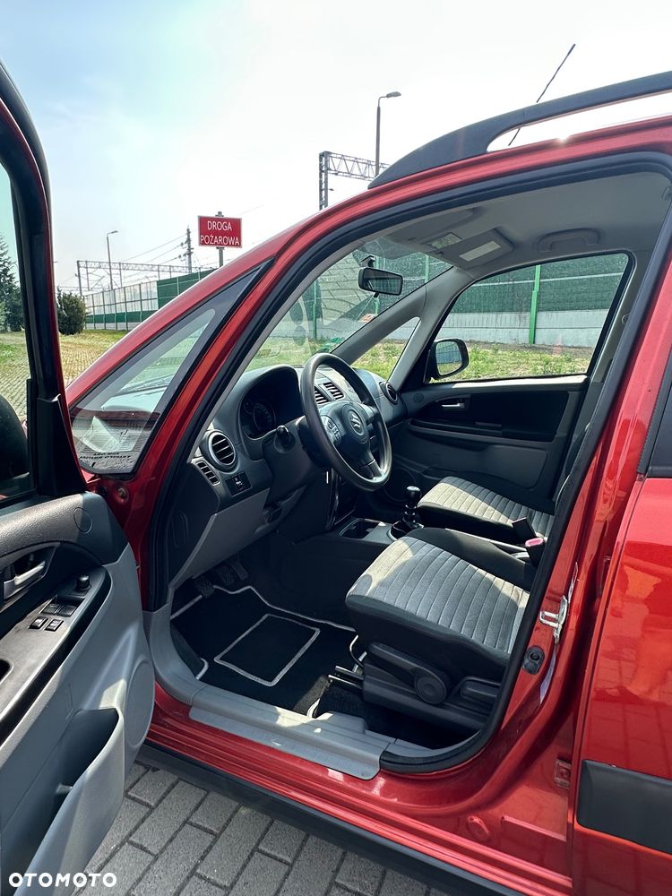 Suzuki SX4 - 14