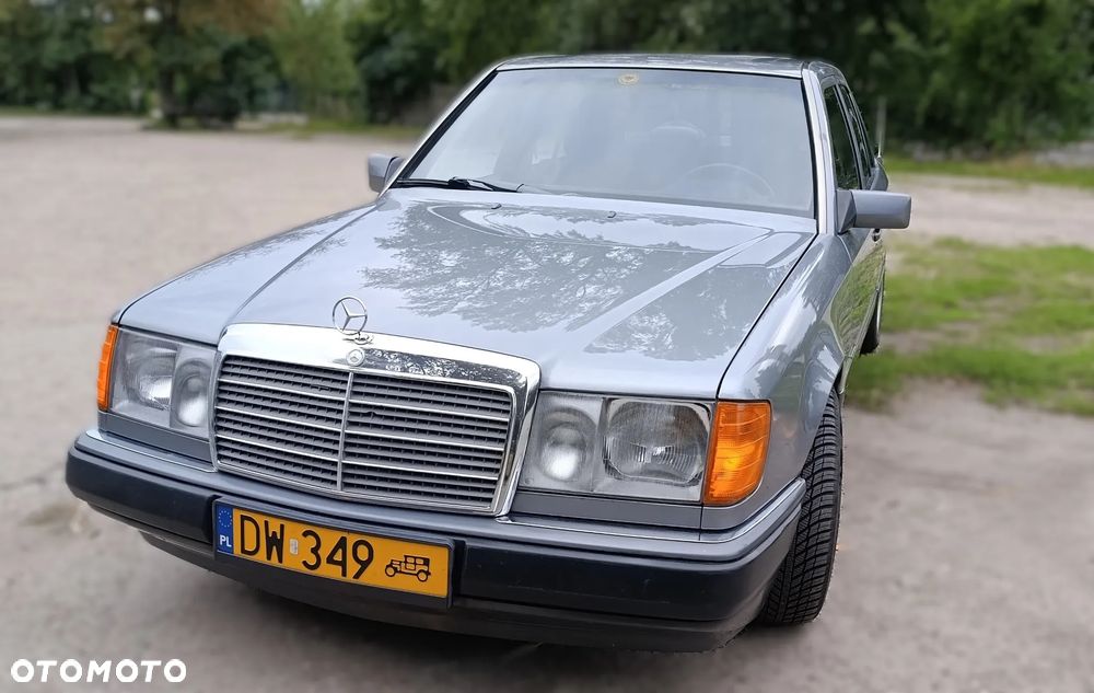 Mercedes-Benz Klasa E - 1