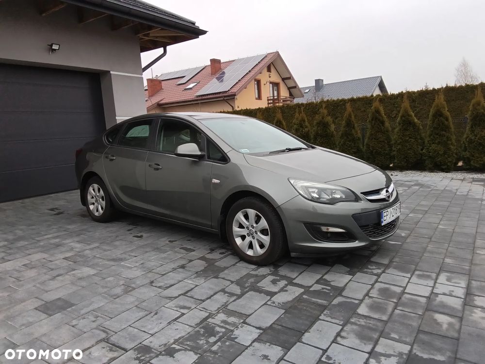Opel Astra 1.6 Active - 2