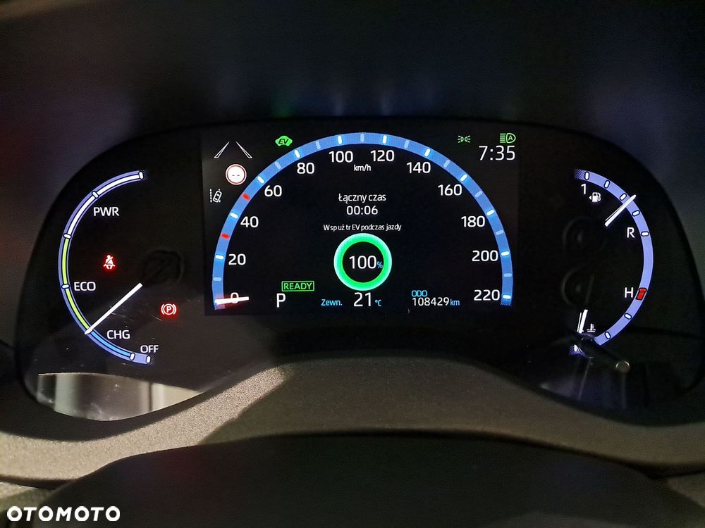 Toyota Yaris Cross Hybrid 1.5 Comfort 4x4 - 13
