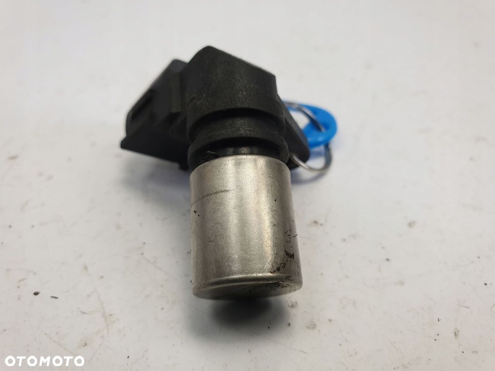 Toyota Hiace H200 2.5 D4D CZUJNIK WAŁKA oryginał - 4