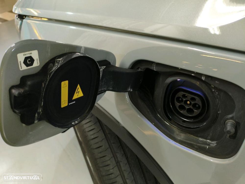 Volvo XC 40 1.5 T4 PHEV Core - 12