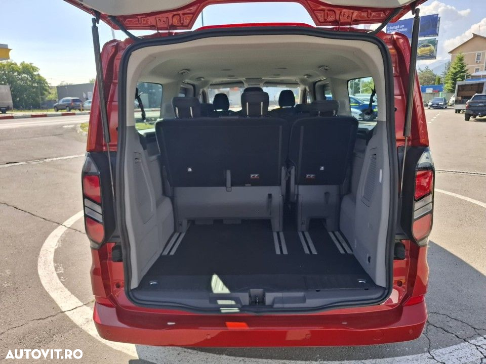 Ford Tourneo Custom - 9