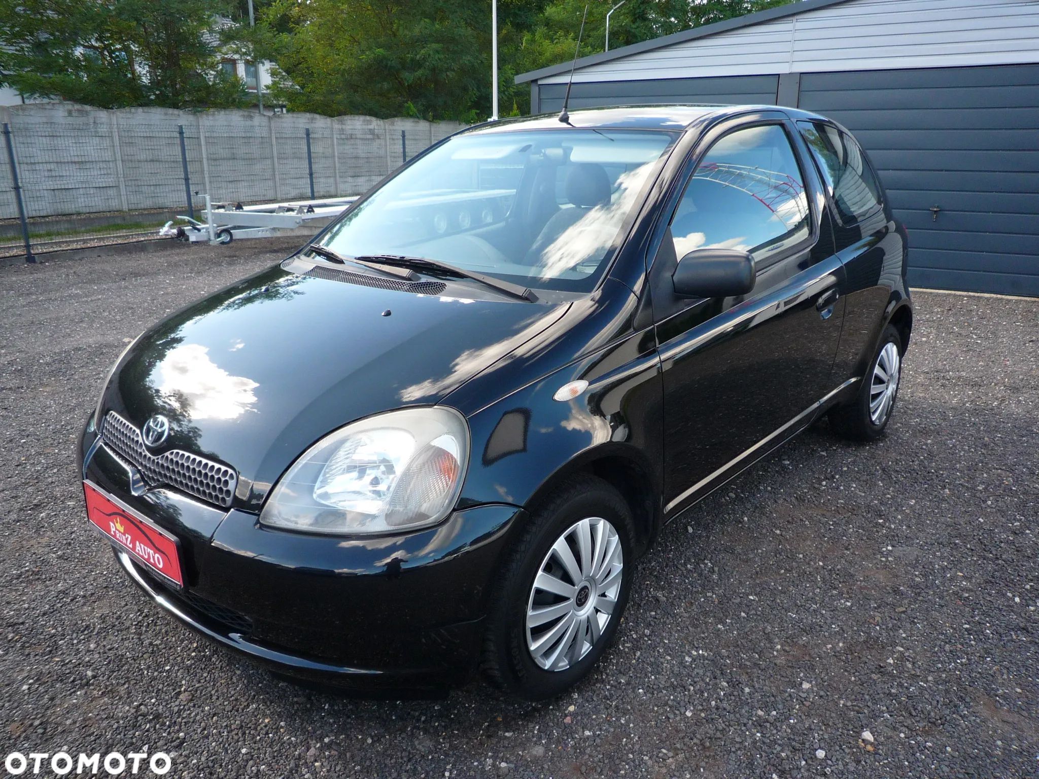 Toyota Yaris - 1