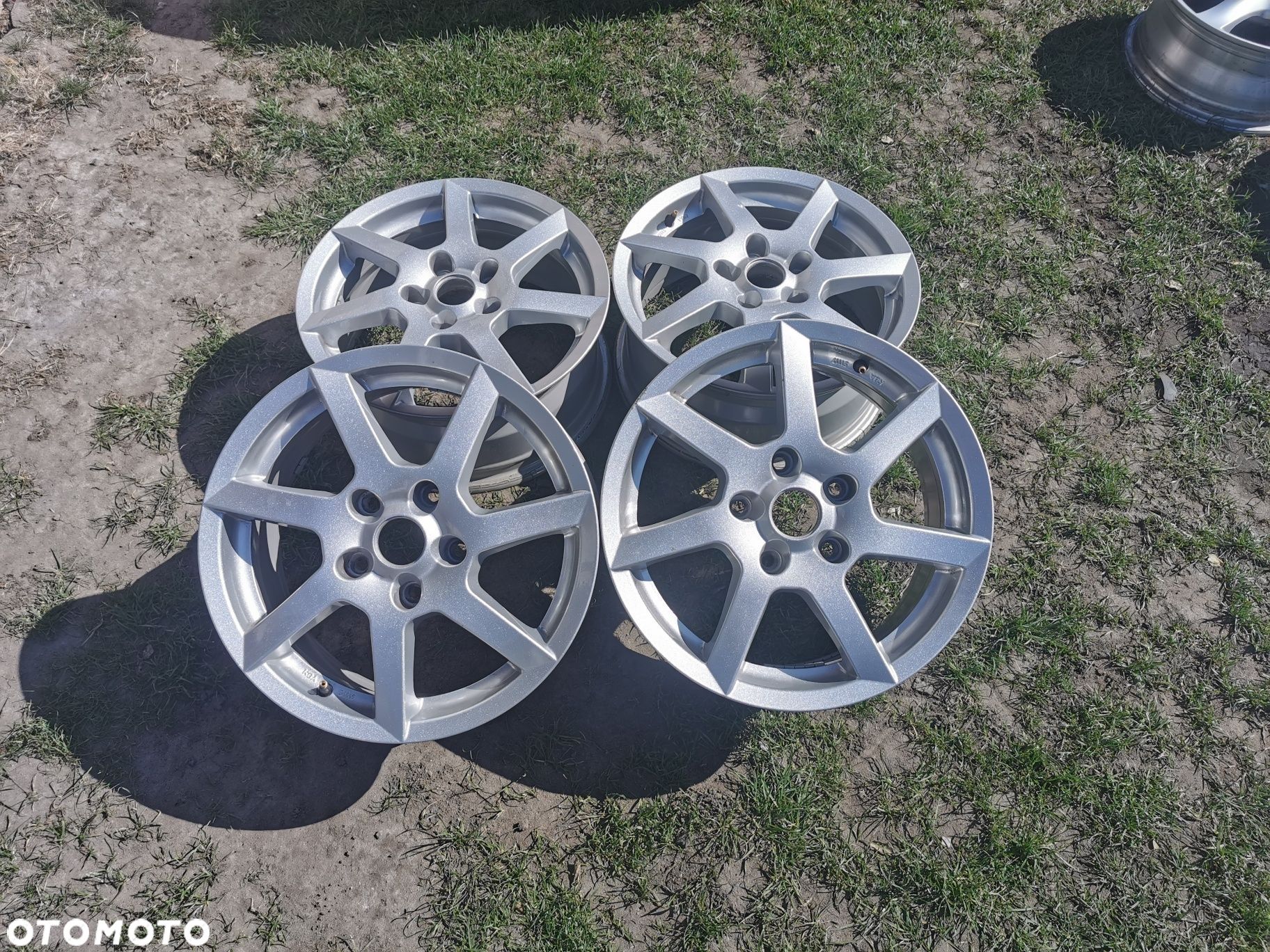 Komplet Felg aluminiowych  ET45 7x16 BMW 72706 KBA51117 - 1
