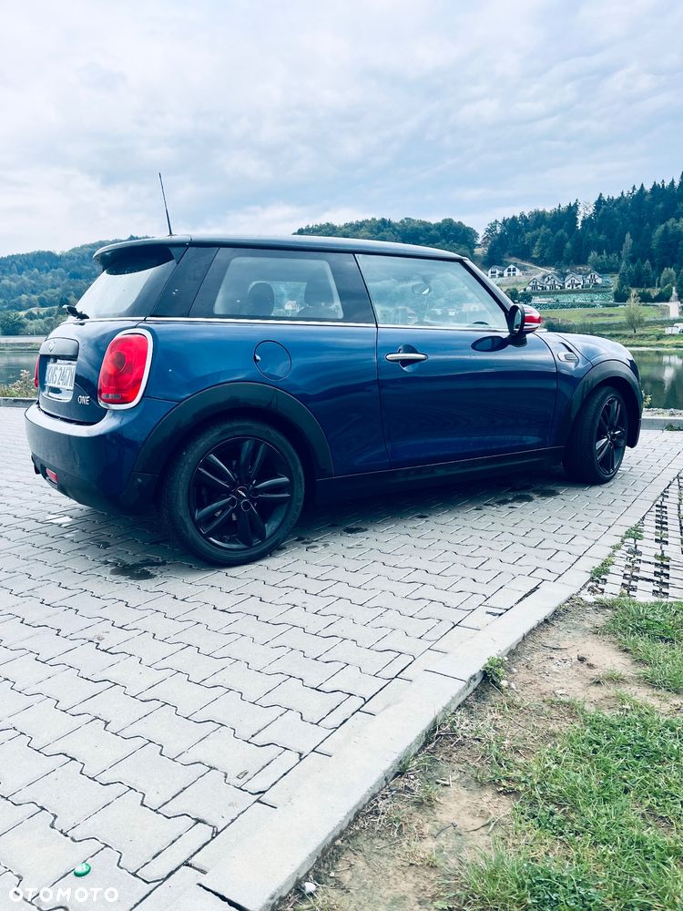 MINI ONE - 10